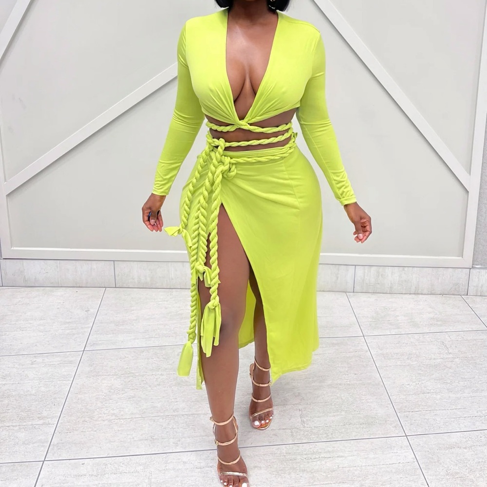 Brand new two piece skirt set